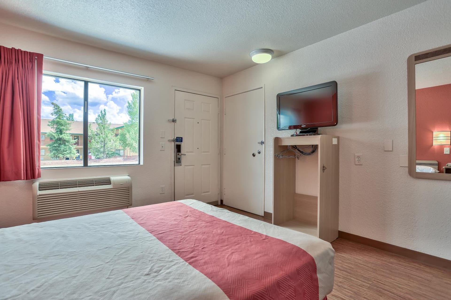 Motel 6-Flagstaff, AZ - West - Woodland Village property views in Flagstaff, AZ — gallery photo 3