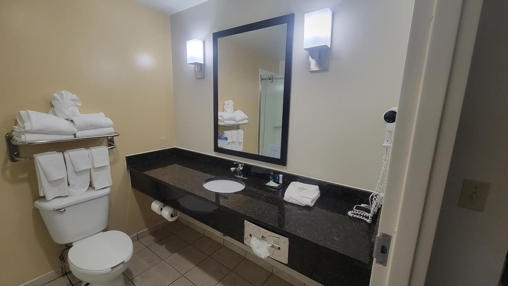 Garner Hotel Panama City Beach Northeast by IHG gallery photo in Panama City Beach, FL — image 17