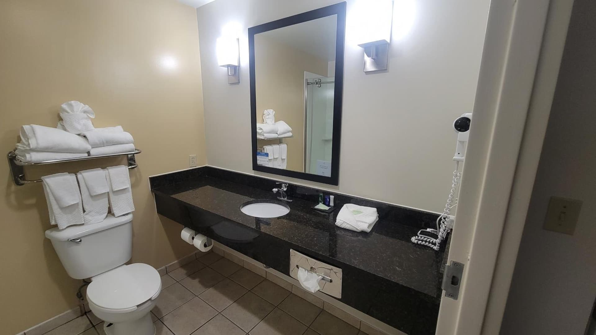 Garner Hotel Panama City Beach Northeast by IHG gallery photo in Panama City Beach, FL — image 10