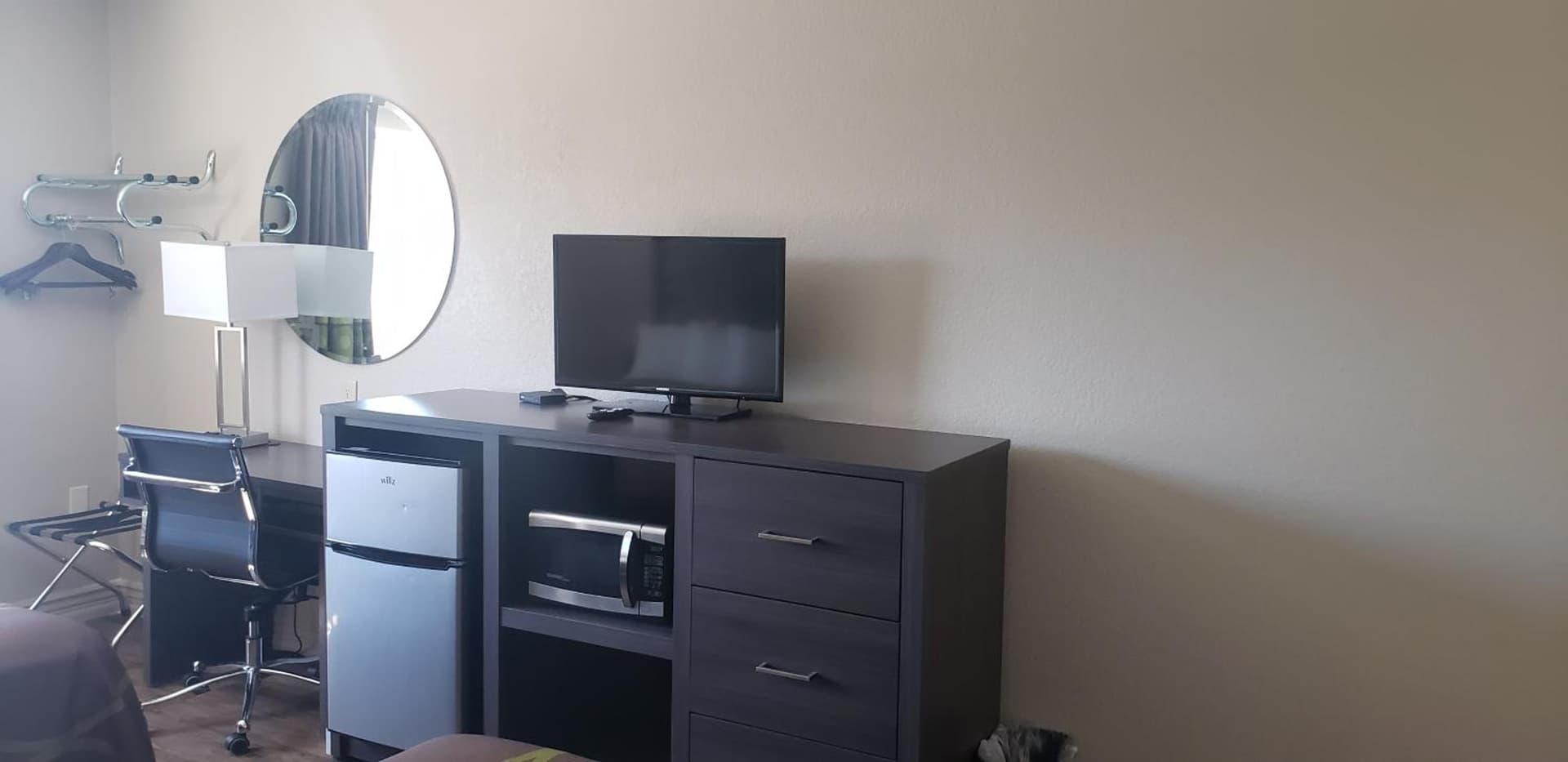 Super 8 by Wyndham Goodyear/Phoenix Area gallery photo in Goodyear, AZ — image 32