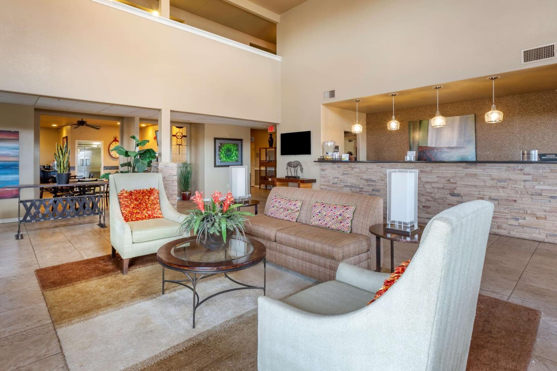 Best Western Plus Winslow Inn interior in Winslow, AZ — gallery photo 2