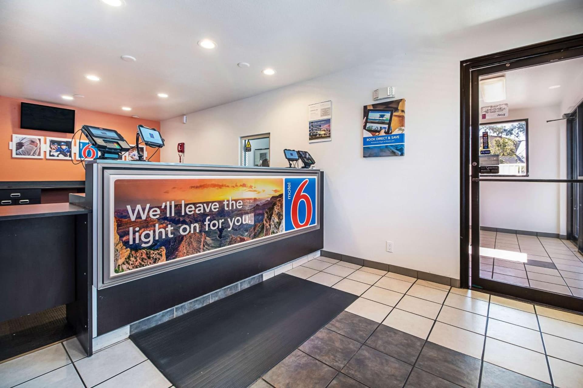 Motel 6-Corpus Christi, TX - Northwest gallery photo in Corpus Christi, TX — image 45