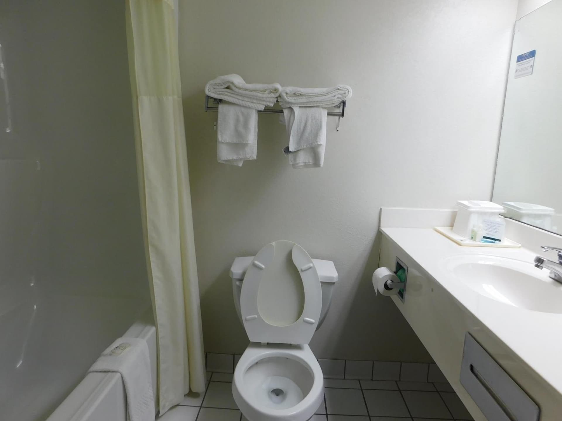 Quality Inn & Suites Thomasville-High Point gallery photo in Thomasville, NC — image 25