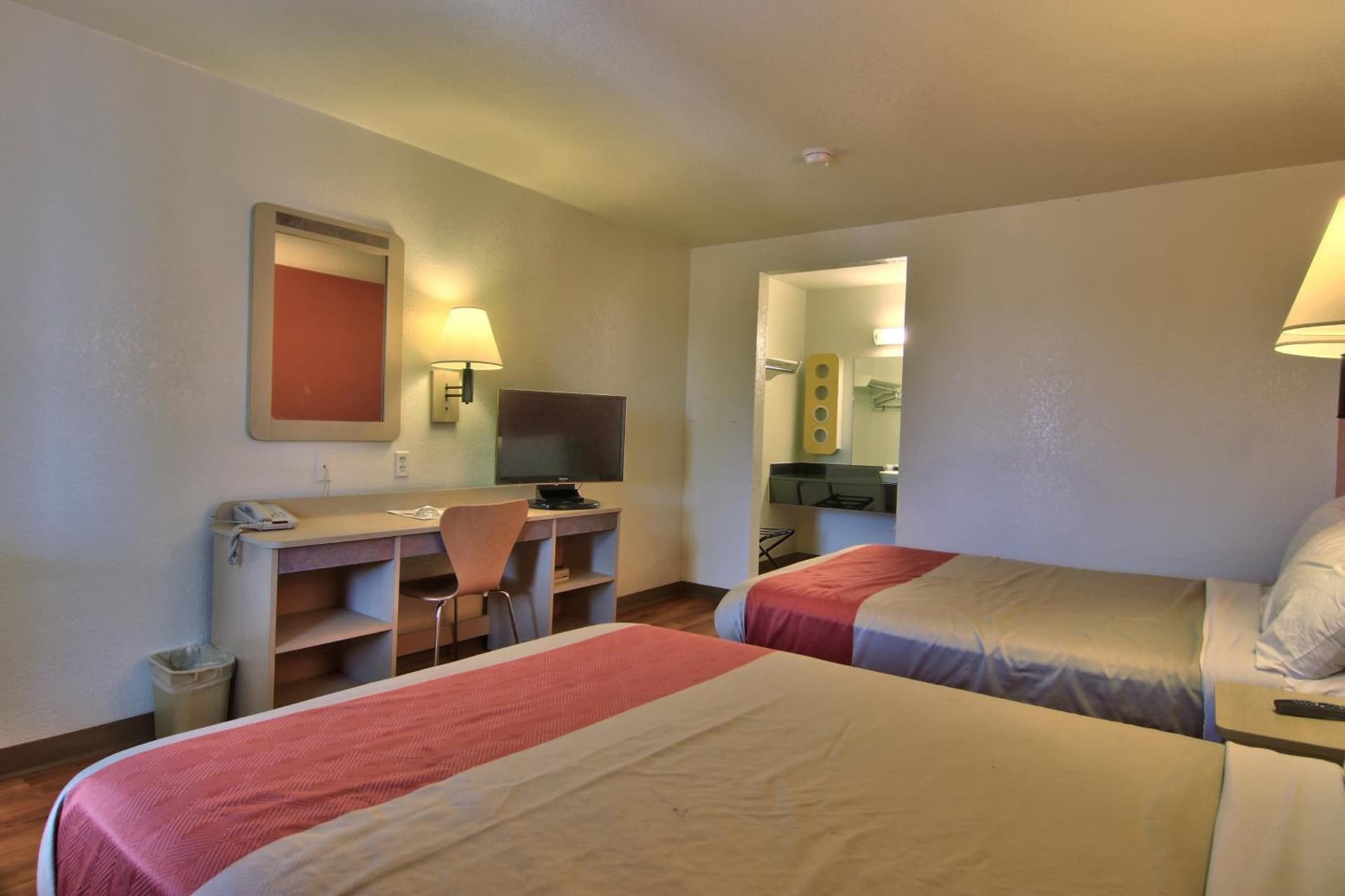Motel 6-Sacramento, CA - South Sacramento and Elk Grove gallery photo in Sacramento, CA — image 35