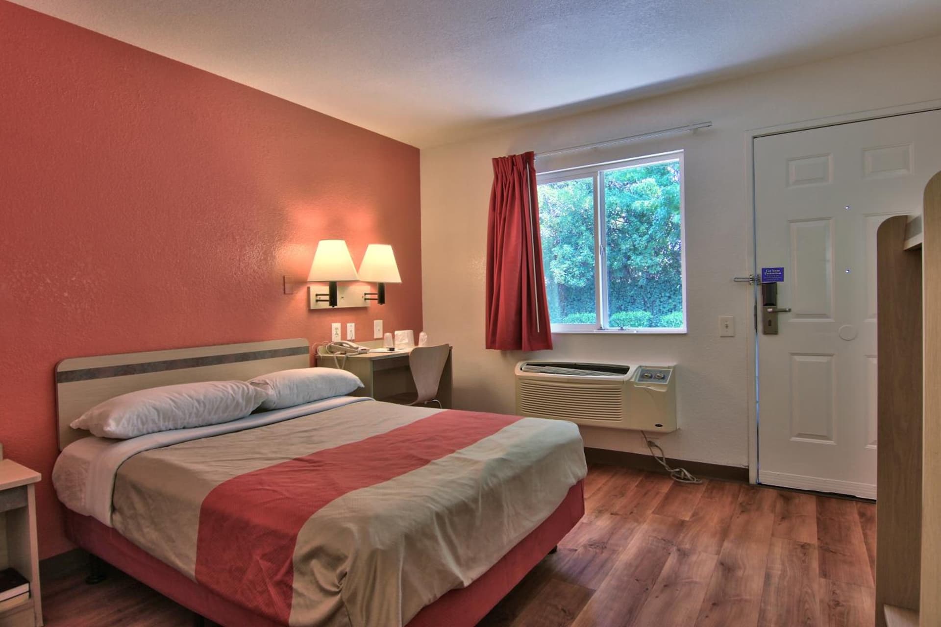 Motel 6-Sacramento, CA - South Sacramento and Elk Grove property views in Sacramento, CA — gallery photo 3