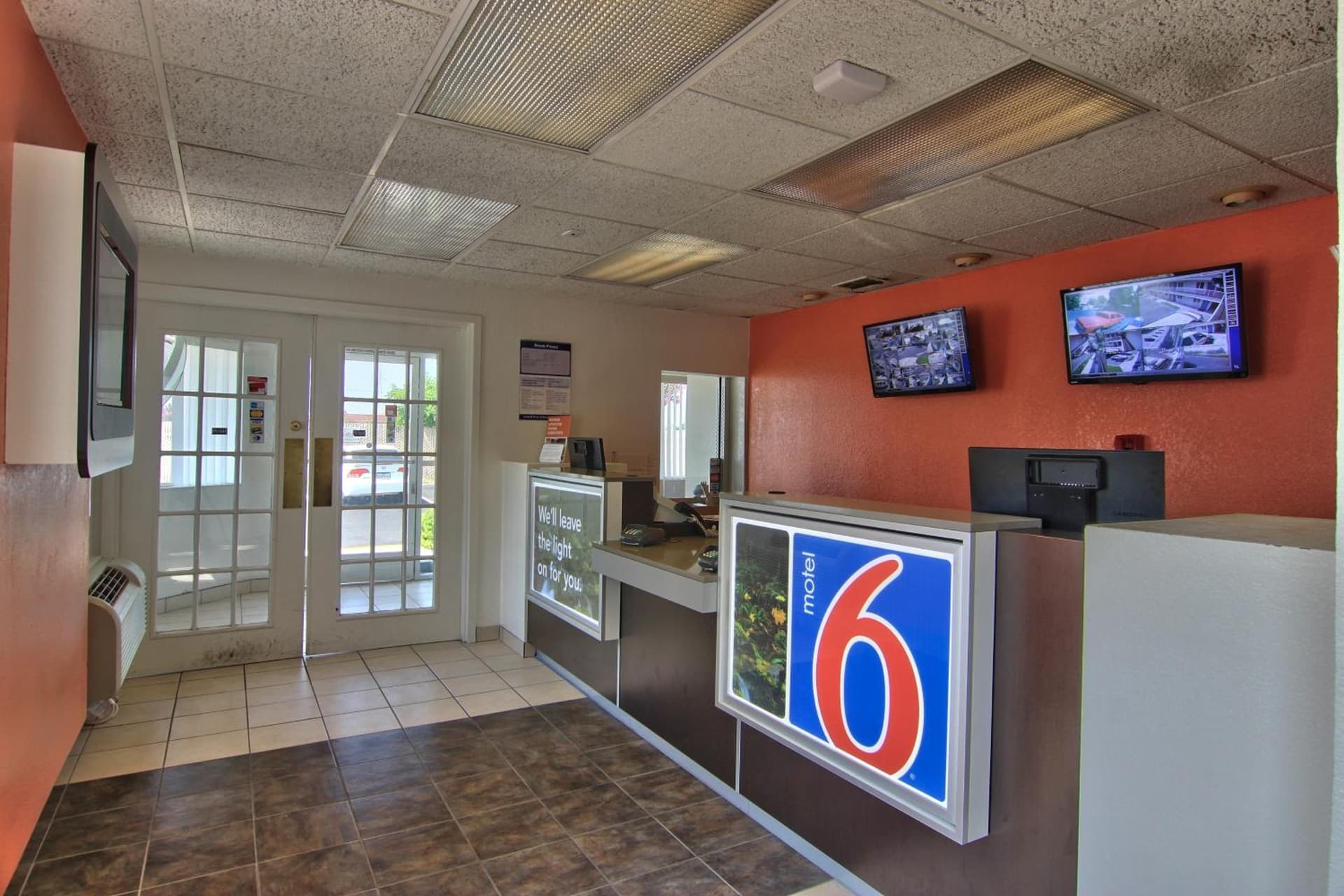 Motel 6-Sacramento, CA - South Sacramento and Elk Grove gallery photo in Sacramento, CA — image 49