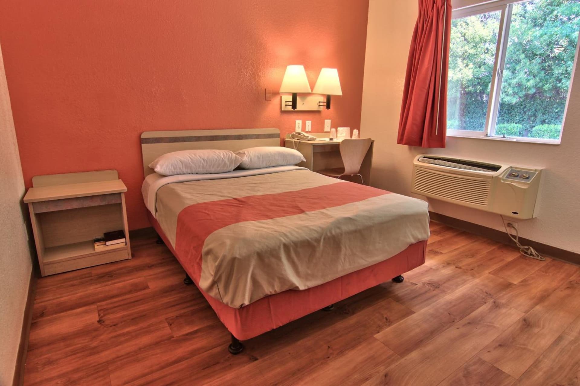 Motel 6-Sacramento, CA - South Sacramento and Elk Grove gallery photo in Sacramento, CA — image 46