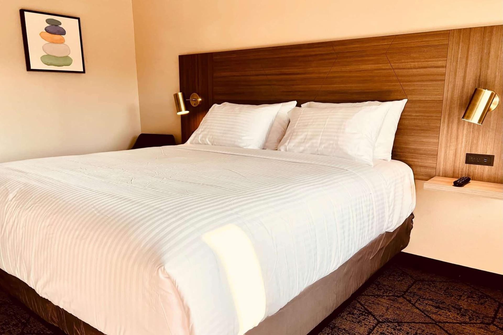 Ramada by Wyndham Modesto Yosemite Area gallery photo in Modesto, CA — image 31