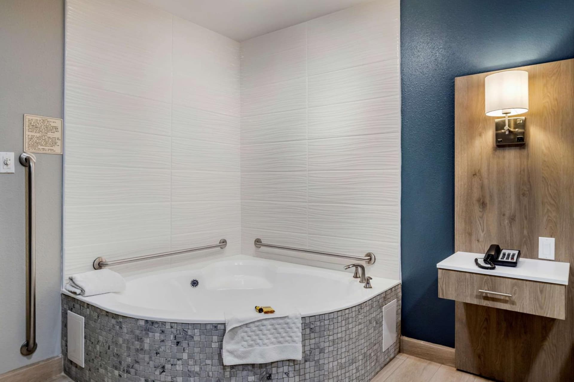 Best Western Plus Edinburg Inn & Suites gallery photo in Edinburg, TX — image 32