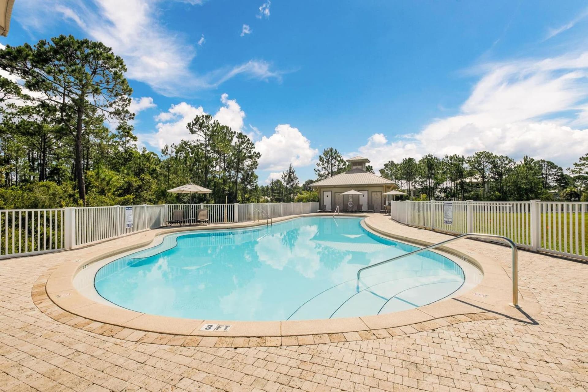 Seagrove Highlands by Panhandle Getaways interior in Santa Rosa Beach — gallery photo 2
