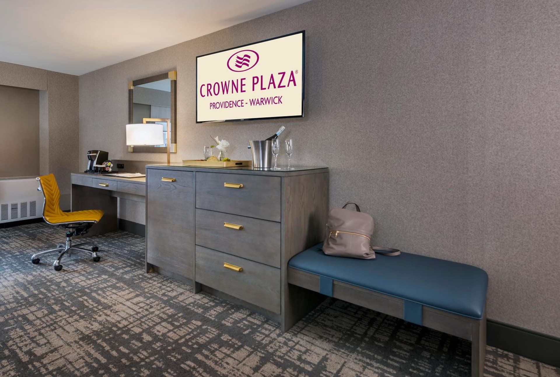 Crowne Plaza Providence-Warwick (Airport) by IHG gallery photo in Warwick, RI — image 37