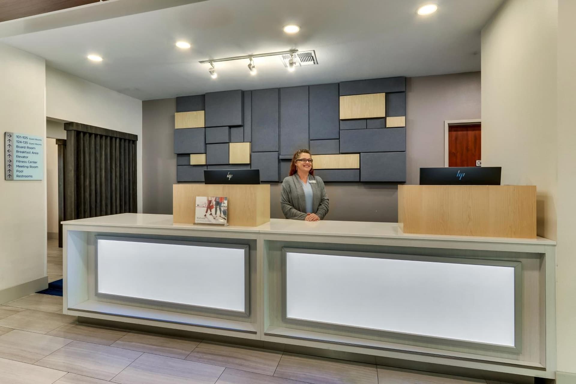 Holiday Inn Express & Suites Waxahachie by IHG gallery photo in Waxahachie, TX — image 33
