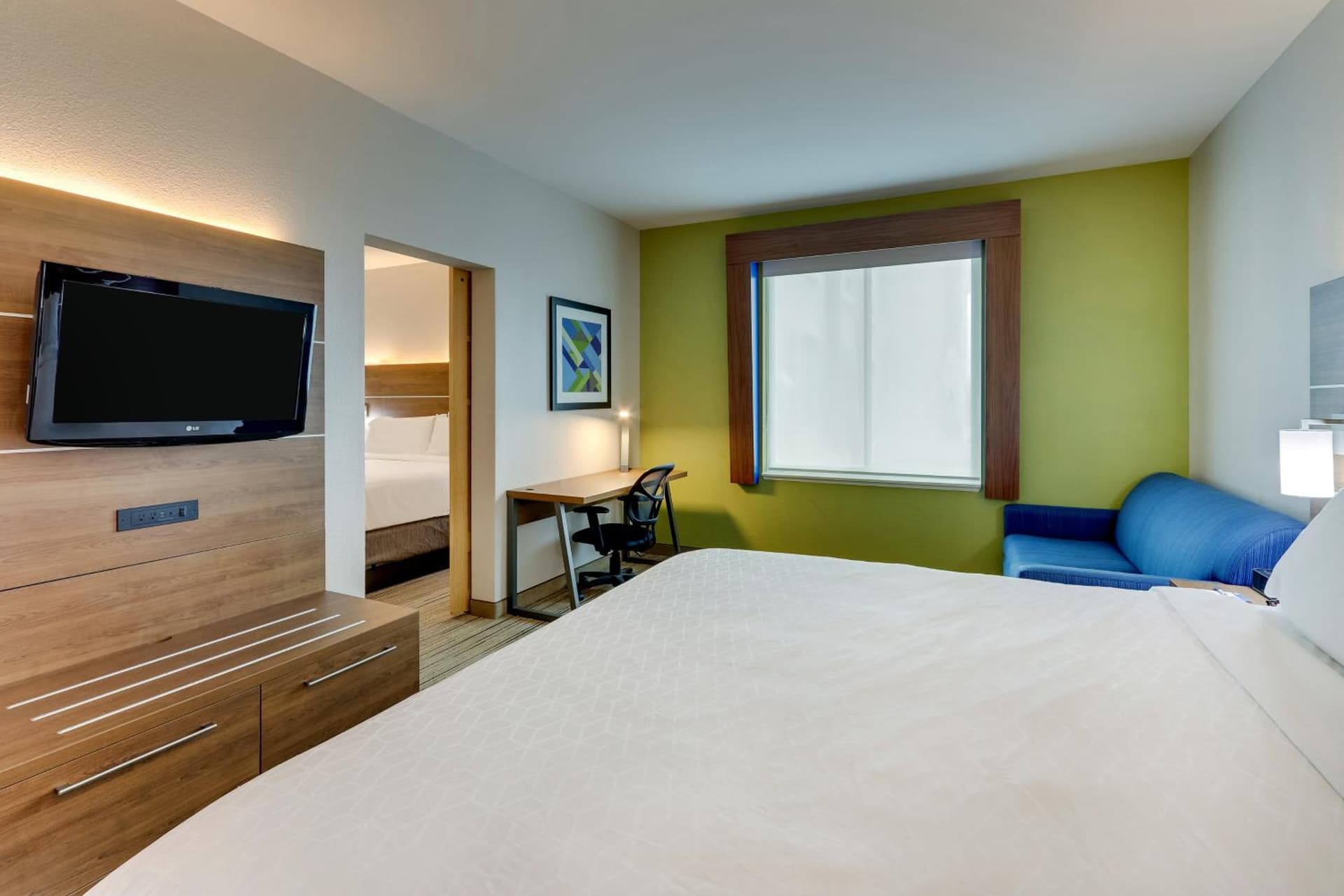 Holiday Inn Express & Suites Waxahachie by IHG gallery photo in Waxahachie, TX — image 36