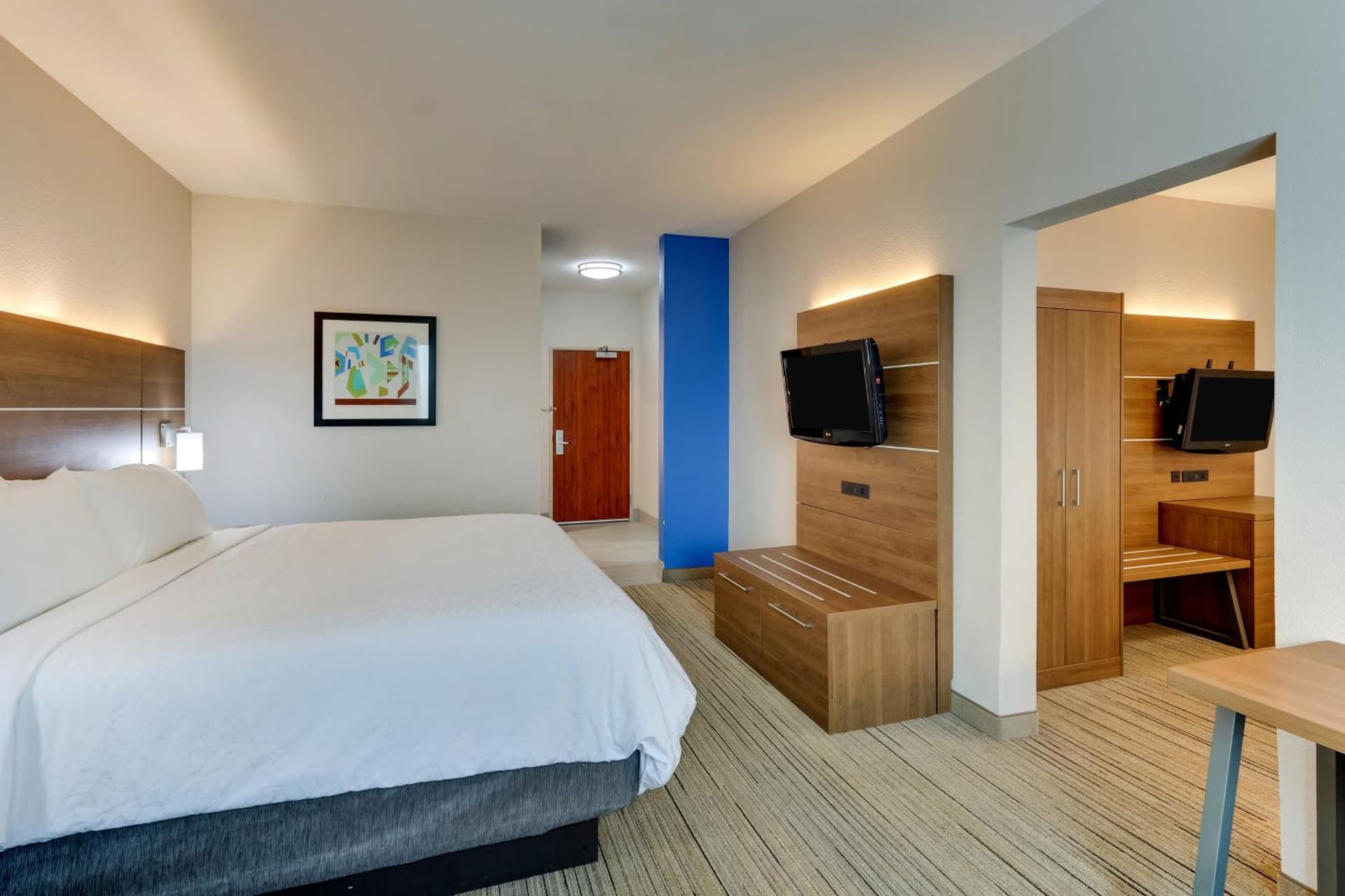 Holiday Inn Express & Suites Waxahachie by IHG gallery photo in Waxahachie, TX — image 48