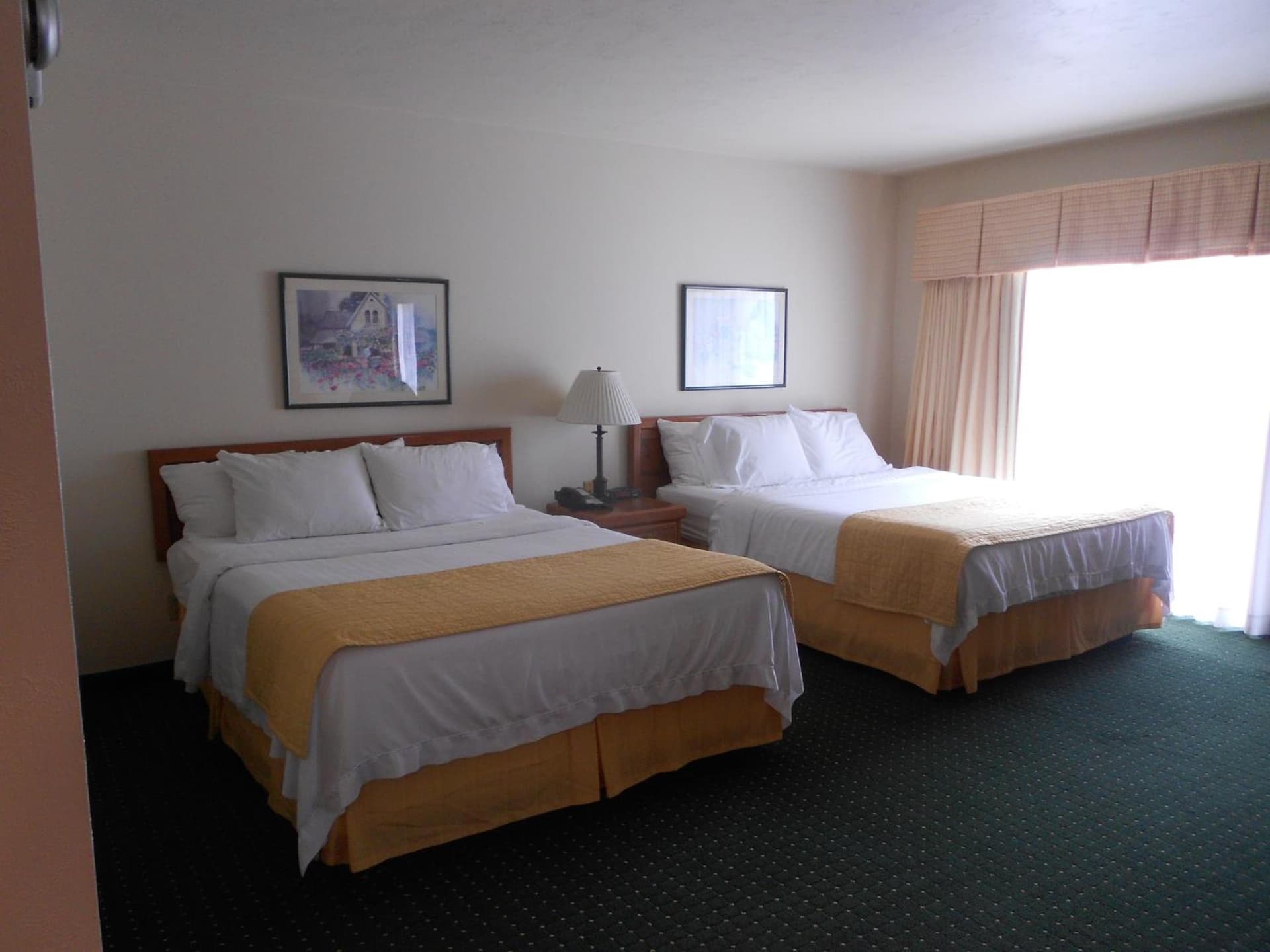 Hawthorn Extended Stay by Wyndham Green Bay gallery photo in Green Bay, WI — image 11