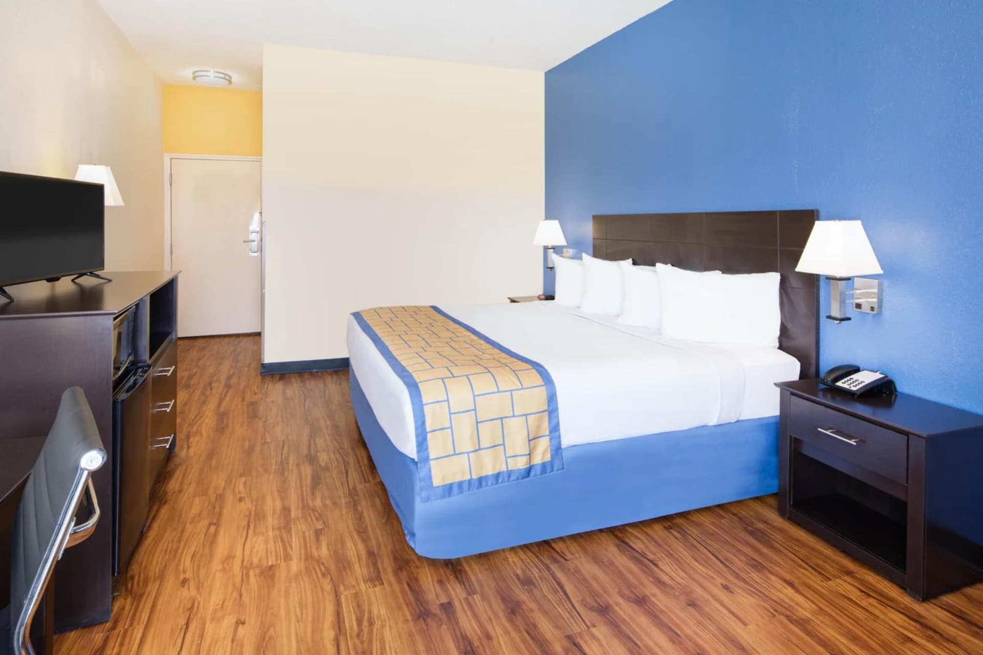 Days Inn by Wyndham Macon I-75 North gallery photo in Macon, GA — image 17