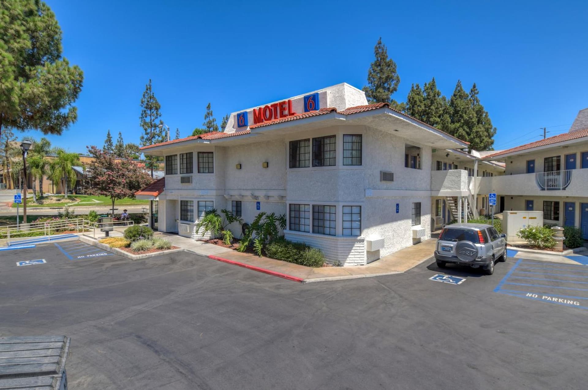 Motel 6-San Dimas, CA - Los Angeles property views in San Dimas, CA — gallery photo 3