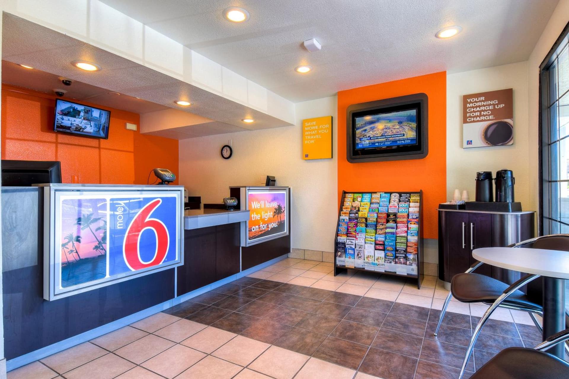 Motel 6-Pomona, CA - Los Angeles gallery photo in Pomona, CA — image 62