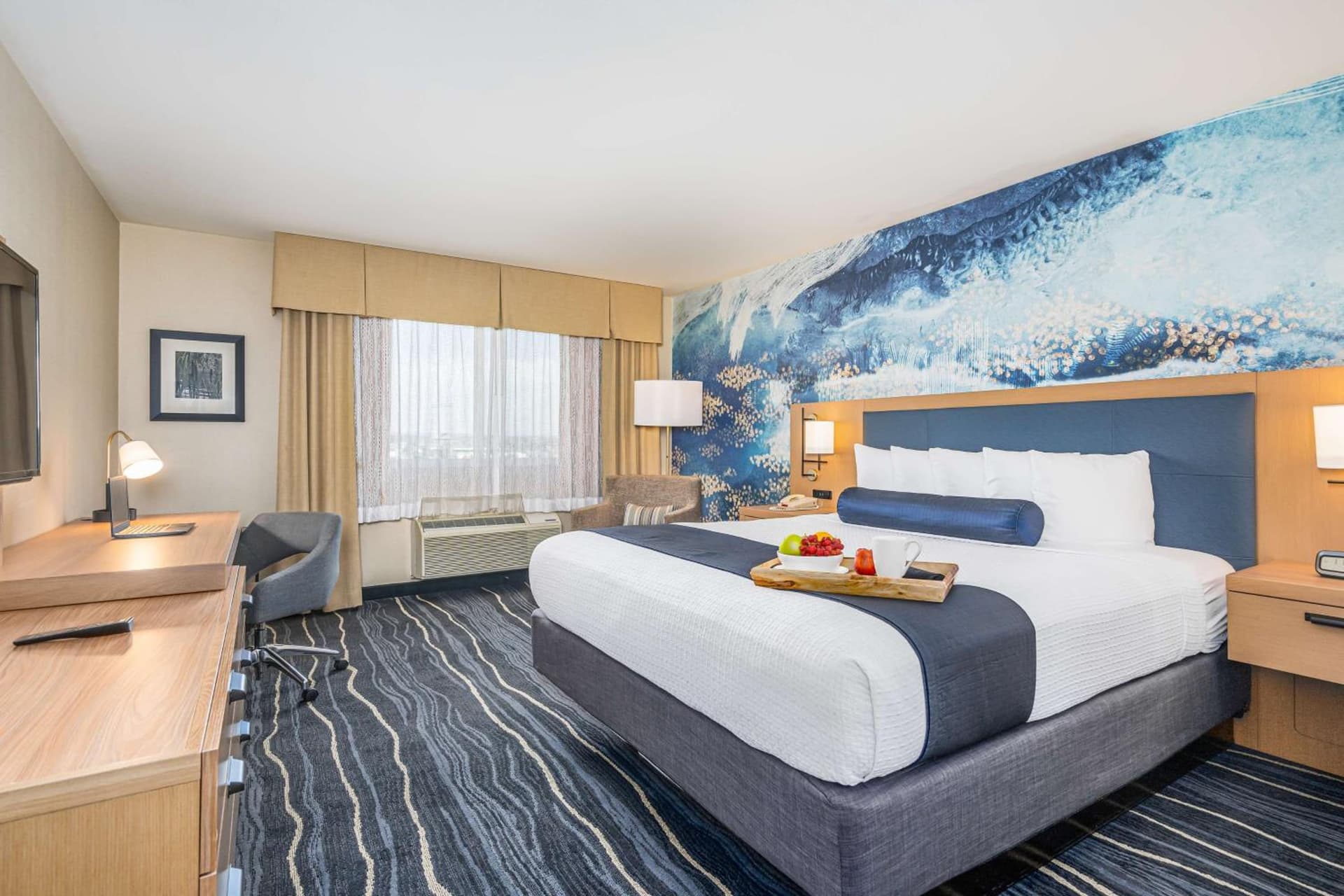 Best Western Plus Marina Gateway Hotel gallery photo in National City, CA — image 60