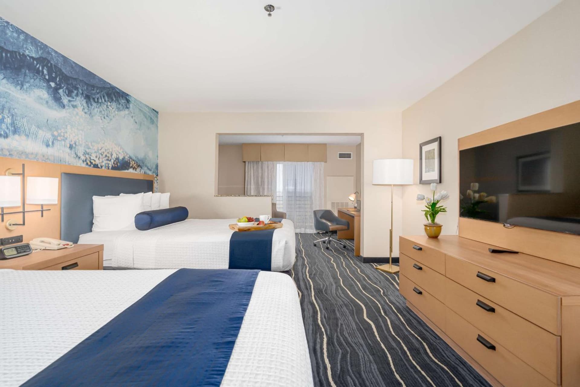 Best Western Plus Marina Gateway Hotel gallery photo in National City, CA — image 12