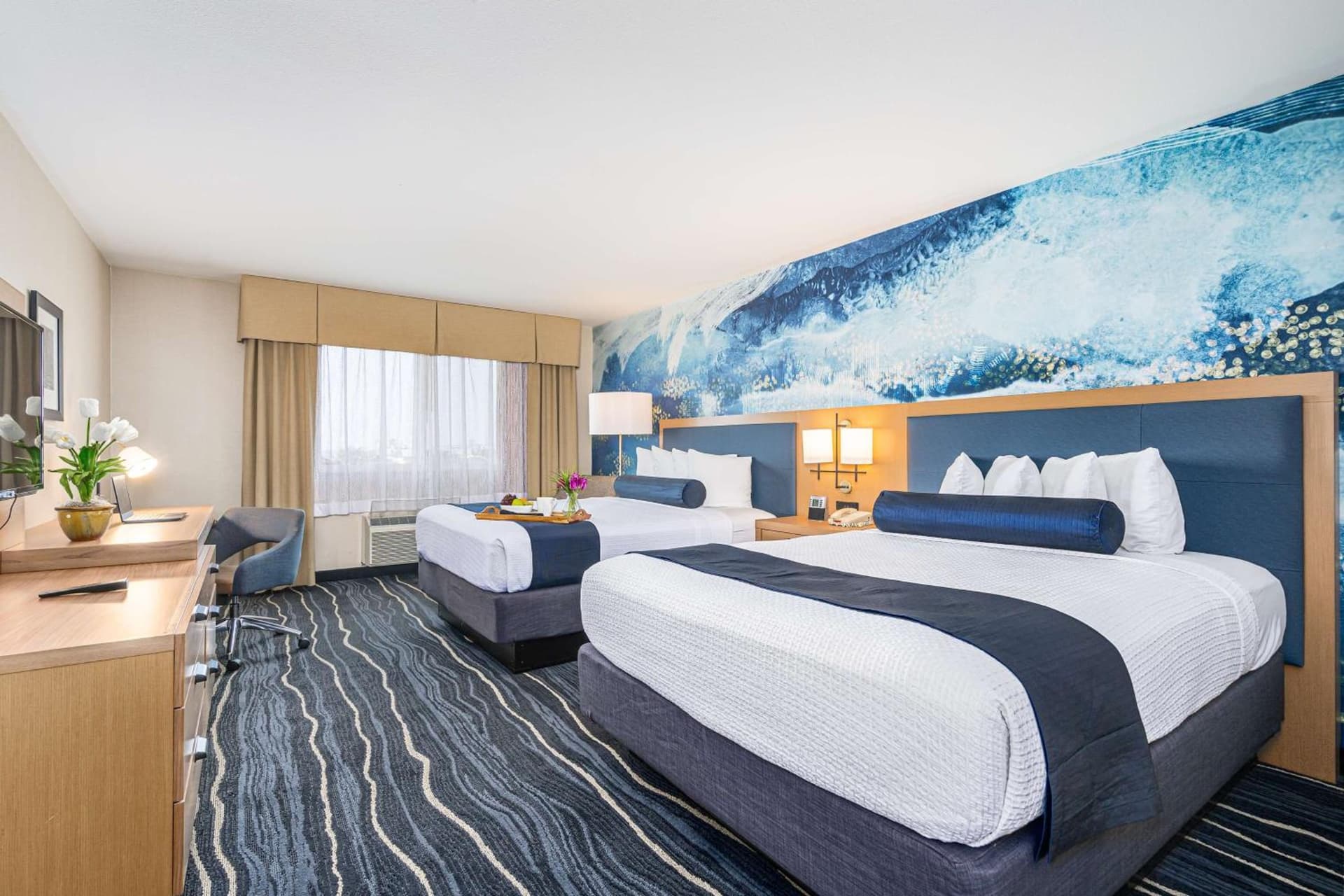 Best Western Plus Marina Gateway Hotel gallery photo in National City, CA — image 29