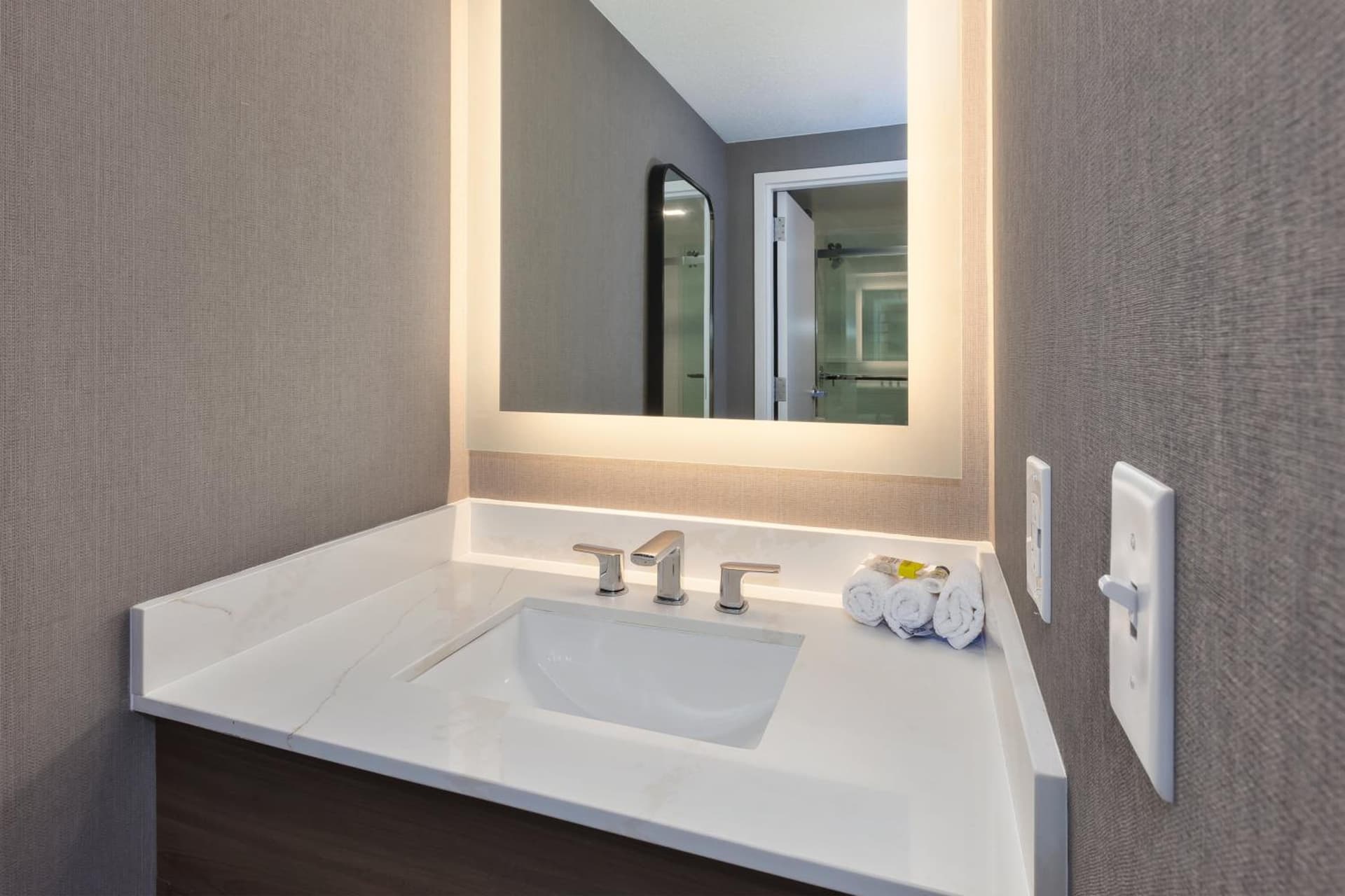 Staybridge Suites Pittsburgh Airport by IHG gallery photo in Pittsburgh, PA — image 49