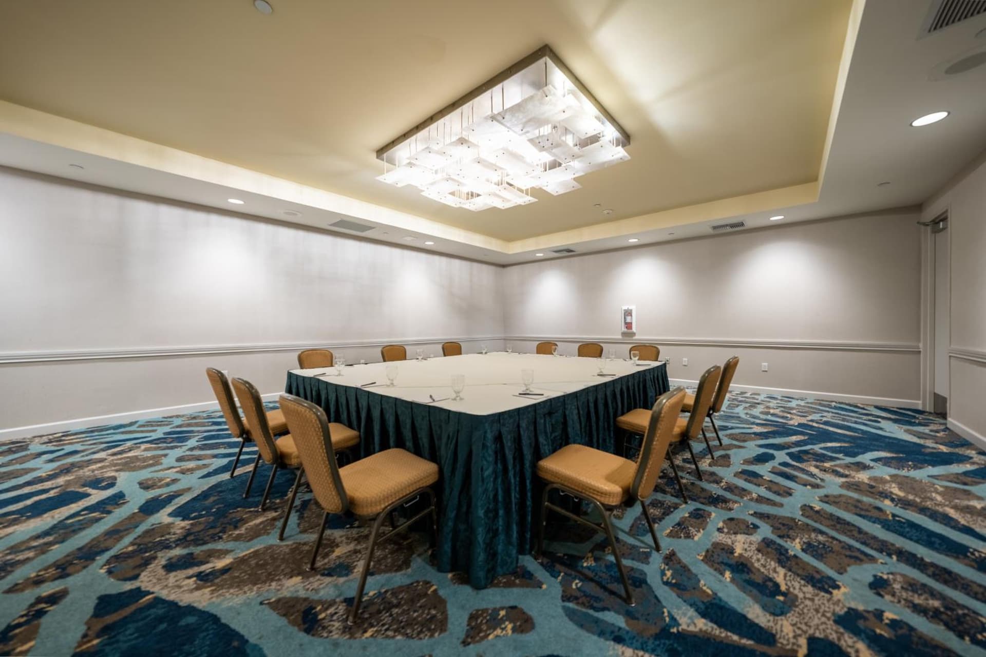 Crowne Plaza Ventura Beach by IHG gallery photo in Ventura, CA — image 182