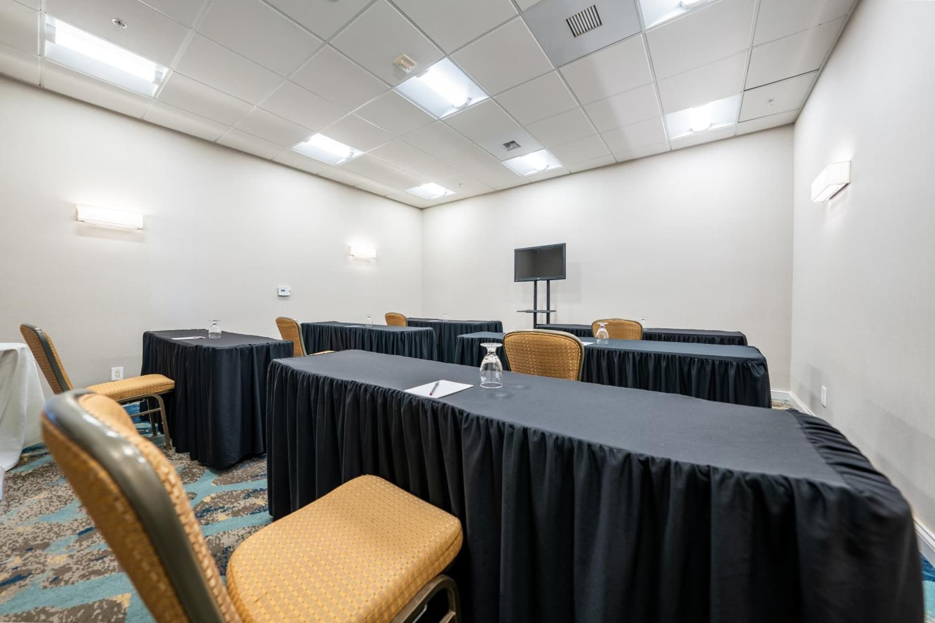 Crowne Plaza Ventura Beach by IHG gallery photo in Ventura, CA — image 136
