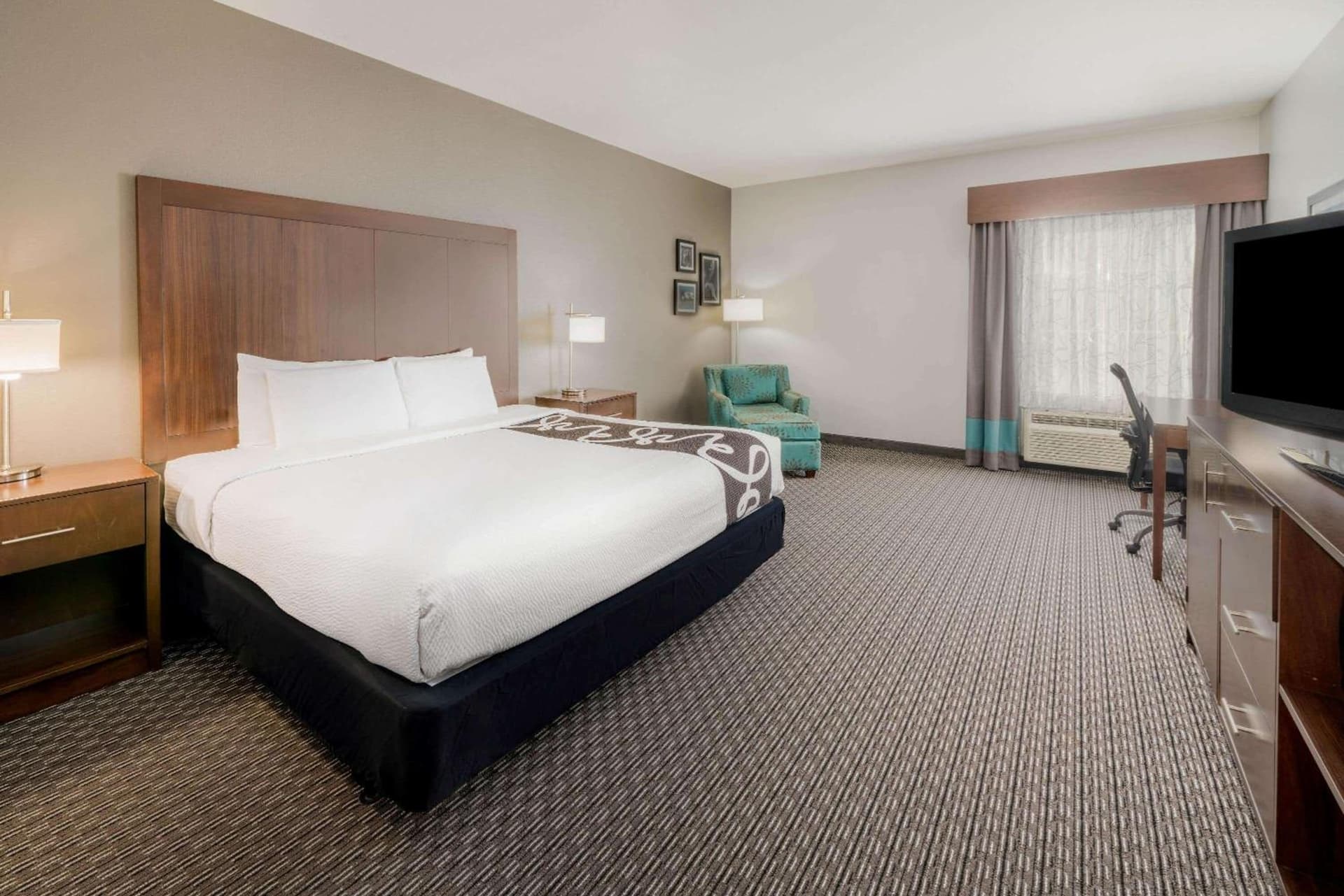 La Quinta Inn & Suites by Wyndham Fort Worth Arlington West gallery photo in Arlington, TX — image 36