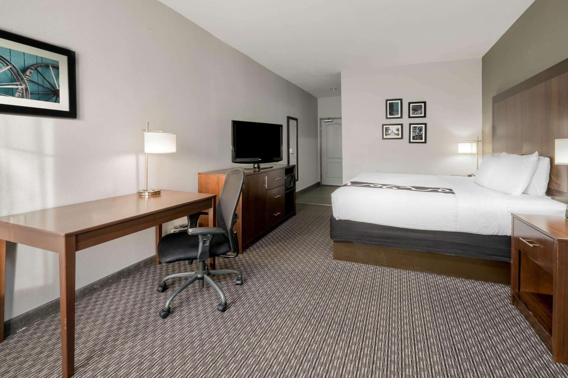 La Quinta Inn & Suites by Wyndham Fort Worth Arlington West gallery photo in Arlington, TX — image 31