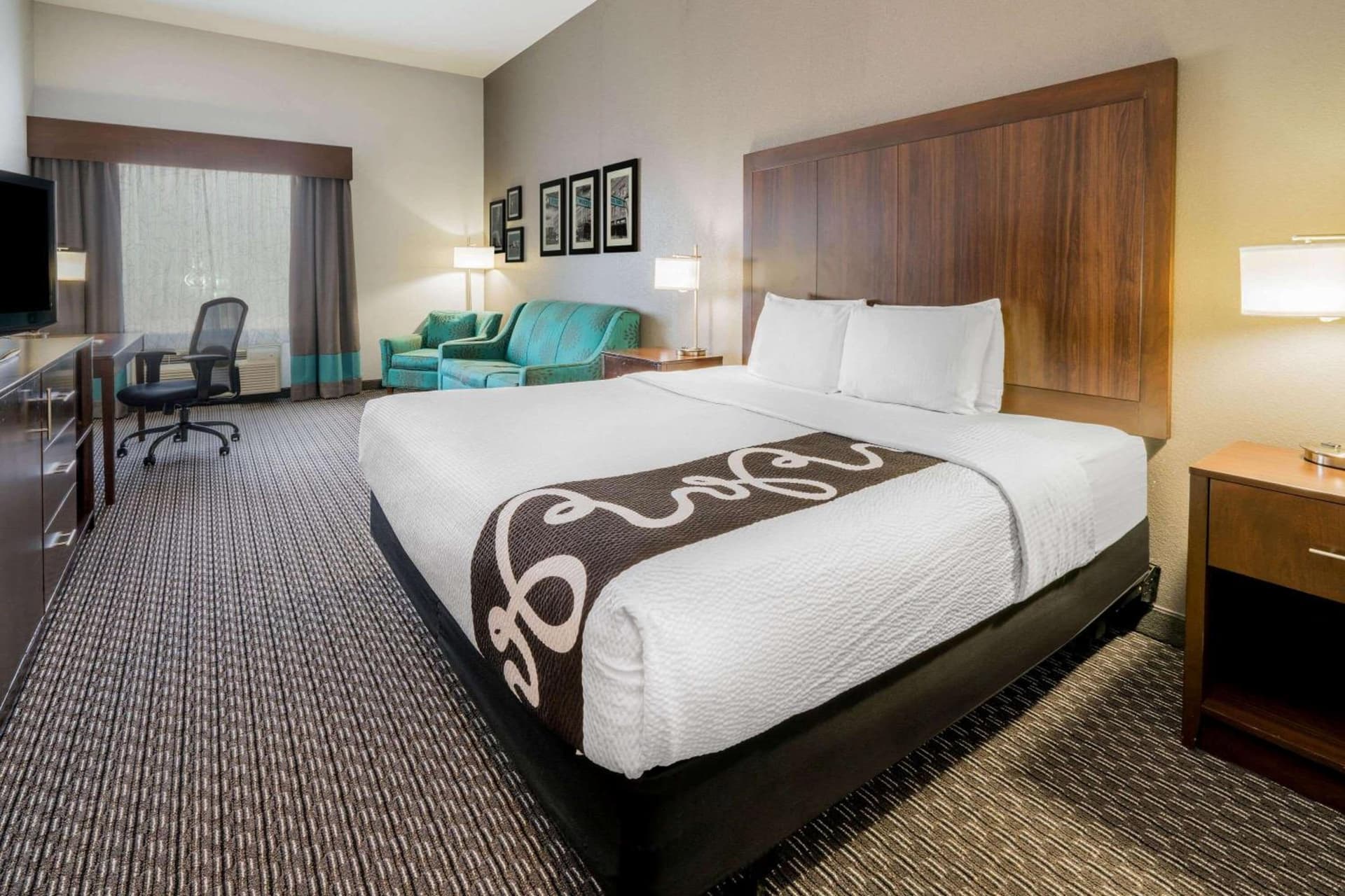 La Quinta Inn & Suites by Wyndham Fort Worth Arlington West gallery photo in Arlington, TX — image 17