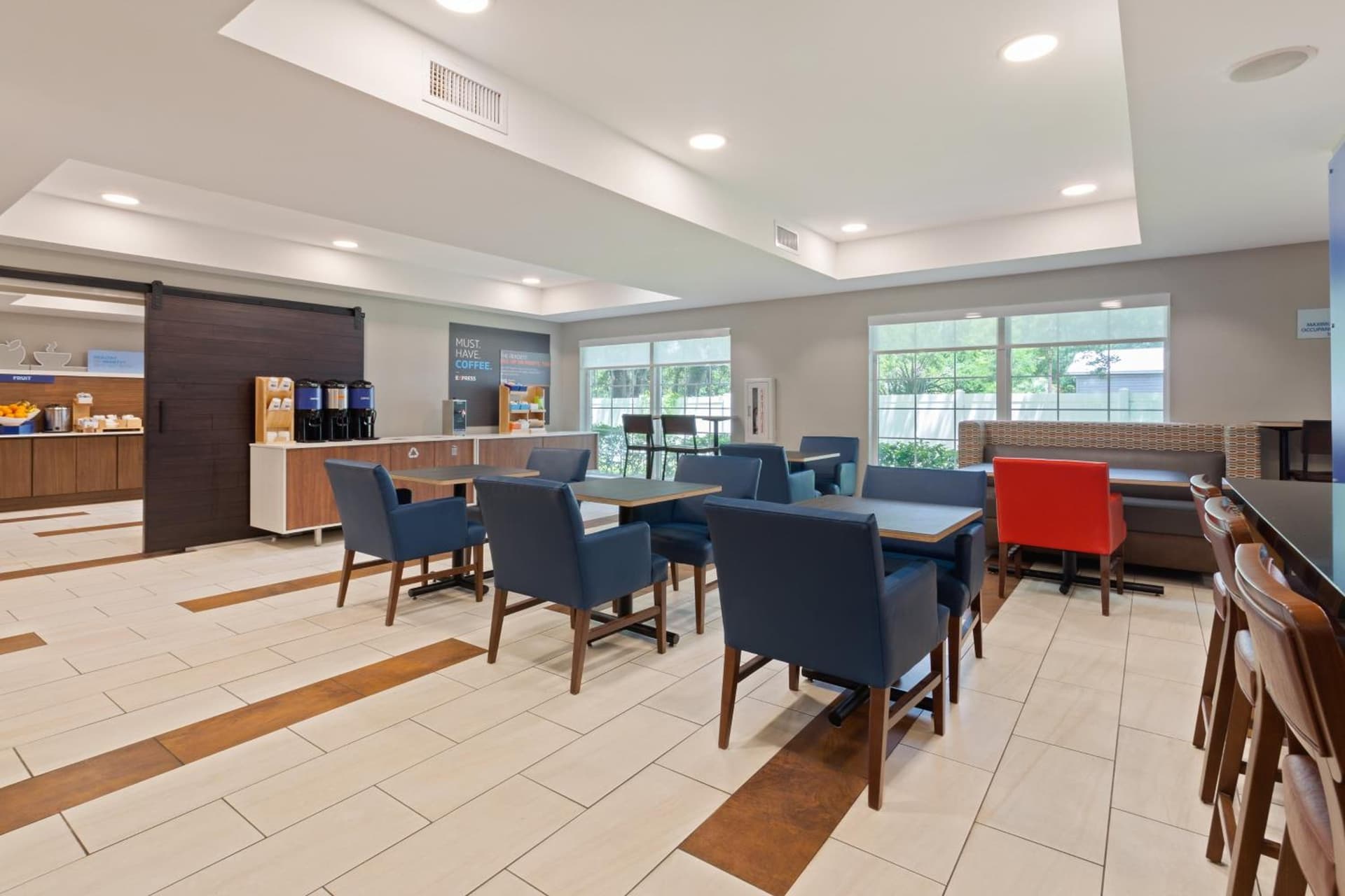Holiday Inn Express Jacksonville East by IHG gallery photo in Jacksonville, FL — image 13
