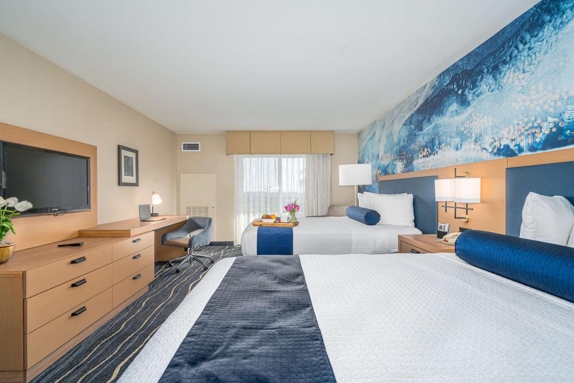 Best Western Plus Marina Gateway Hotel gallery photo in National City, CA — image 11