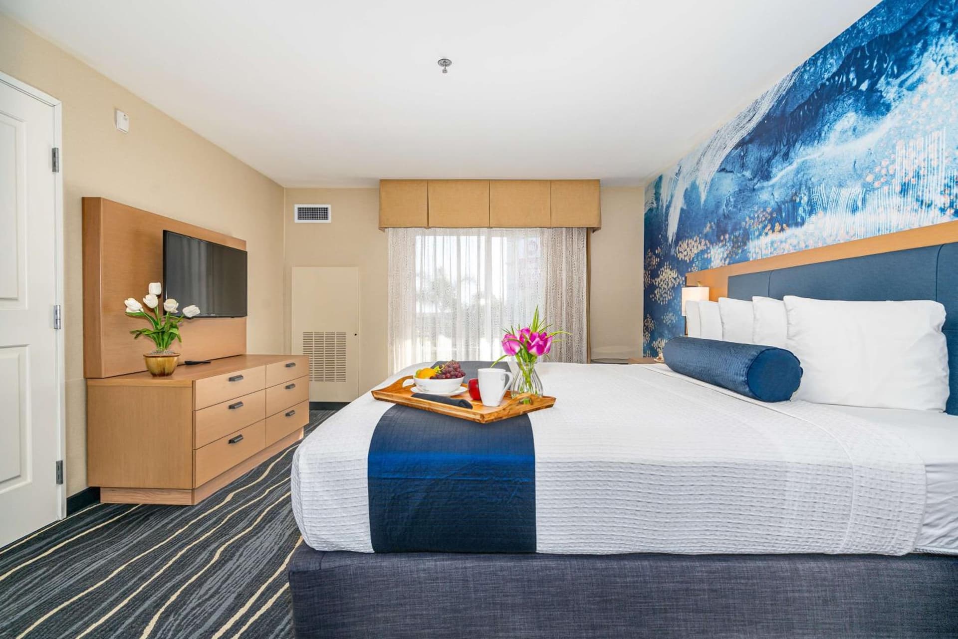 Best Western Plus Marina Gateway Hotel gallery photo in National City, CA — image 48
