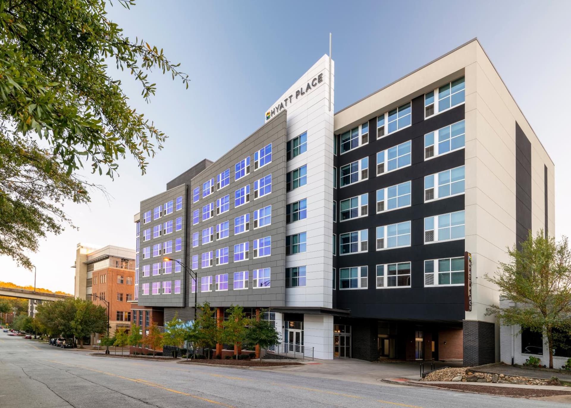 Hyatt Place Greenville Downtown gallery photo in Greenville, SC — image 61