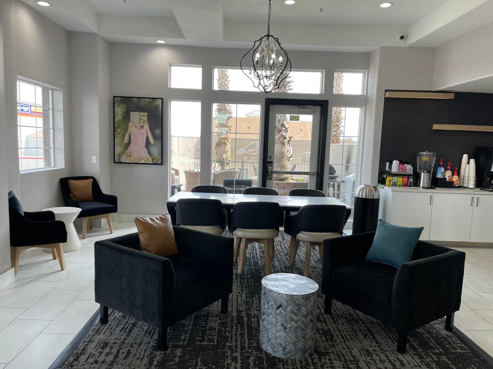 La Quinta by Wyndham Hesperia Victorville property views in Hesperia, CA — gallery photo 3