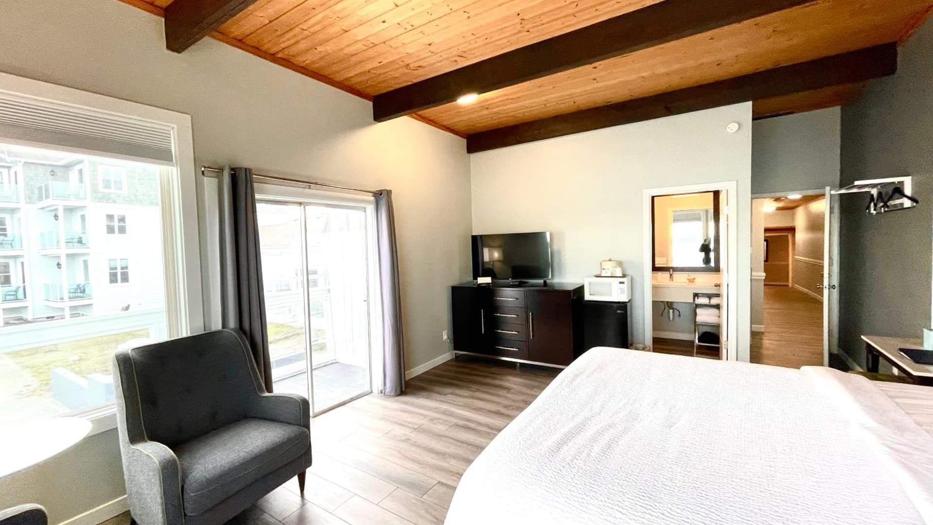 Tides Inn & Suites gallery photo in Port Townsend, WA — image 46