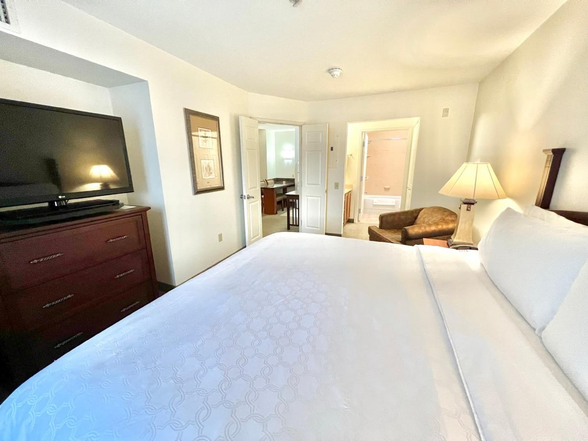 Staybridge Suites Detroit-Novi by IHG gallery photo in Novi, MI — image 9