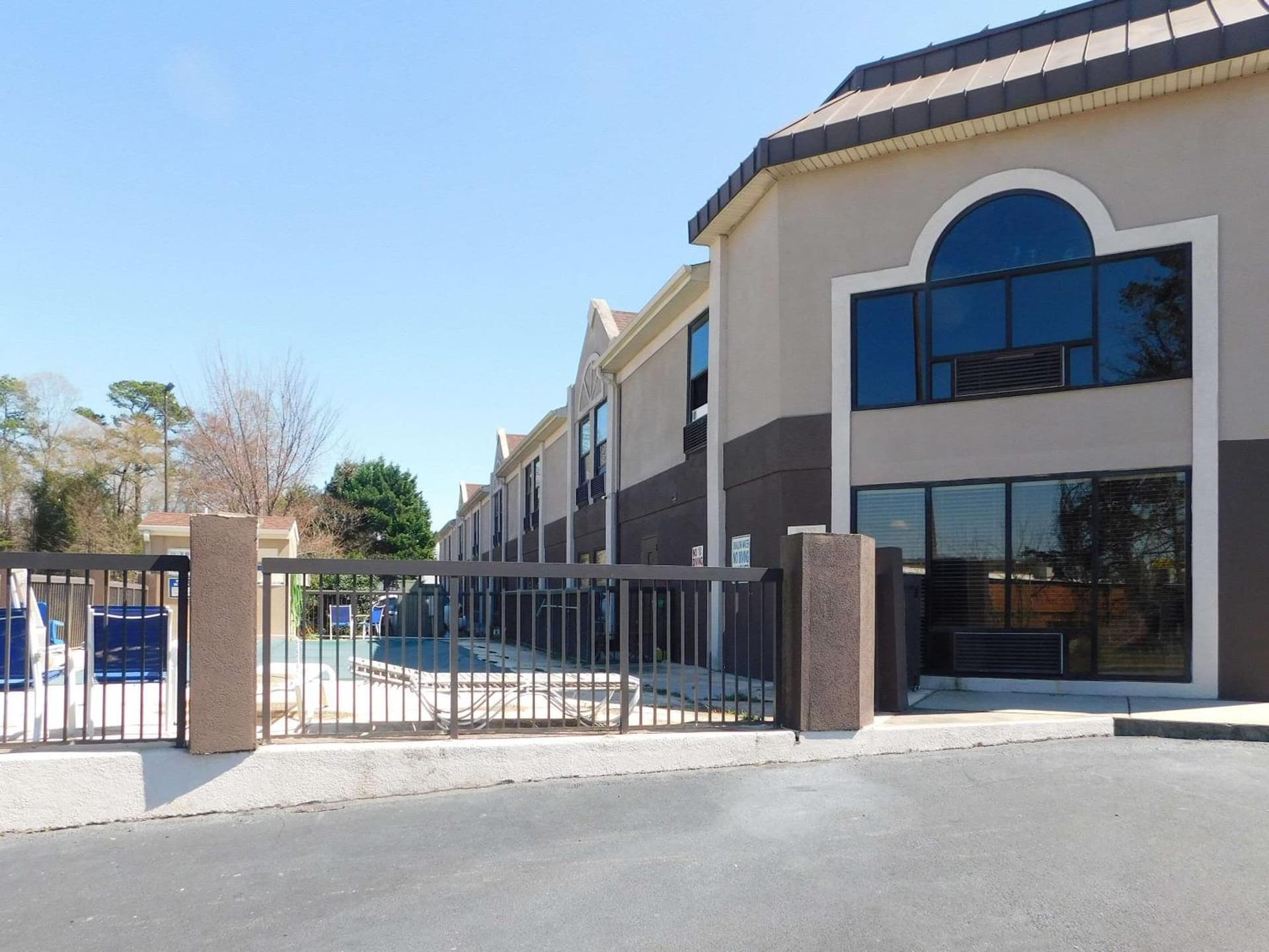 Quality Inn & Suites Thomasville-High Point property views in Thomasville, NC — gallery photo 3