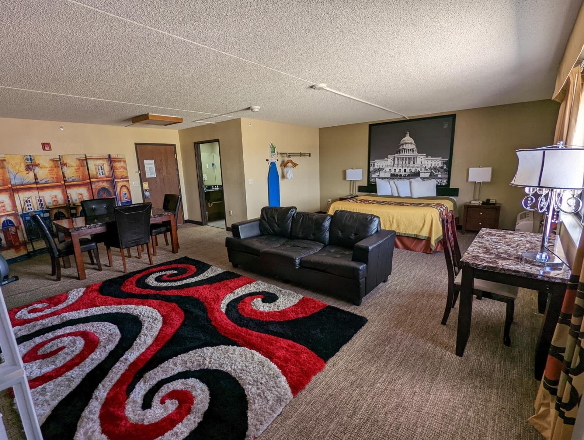 Woodland Inn and Suites Extended Stay gallery photo in Wichita, KS — image 55