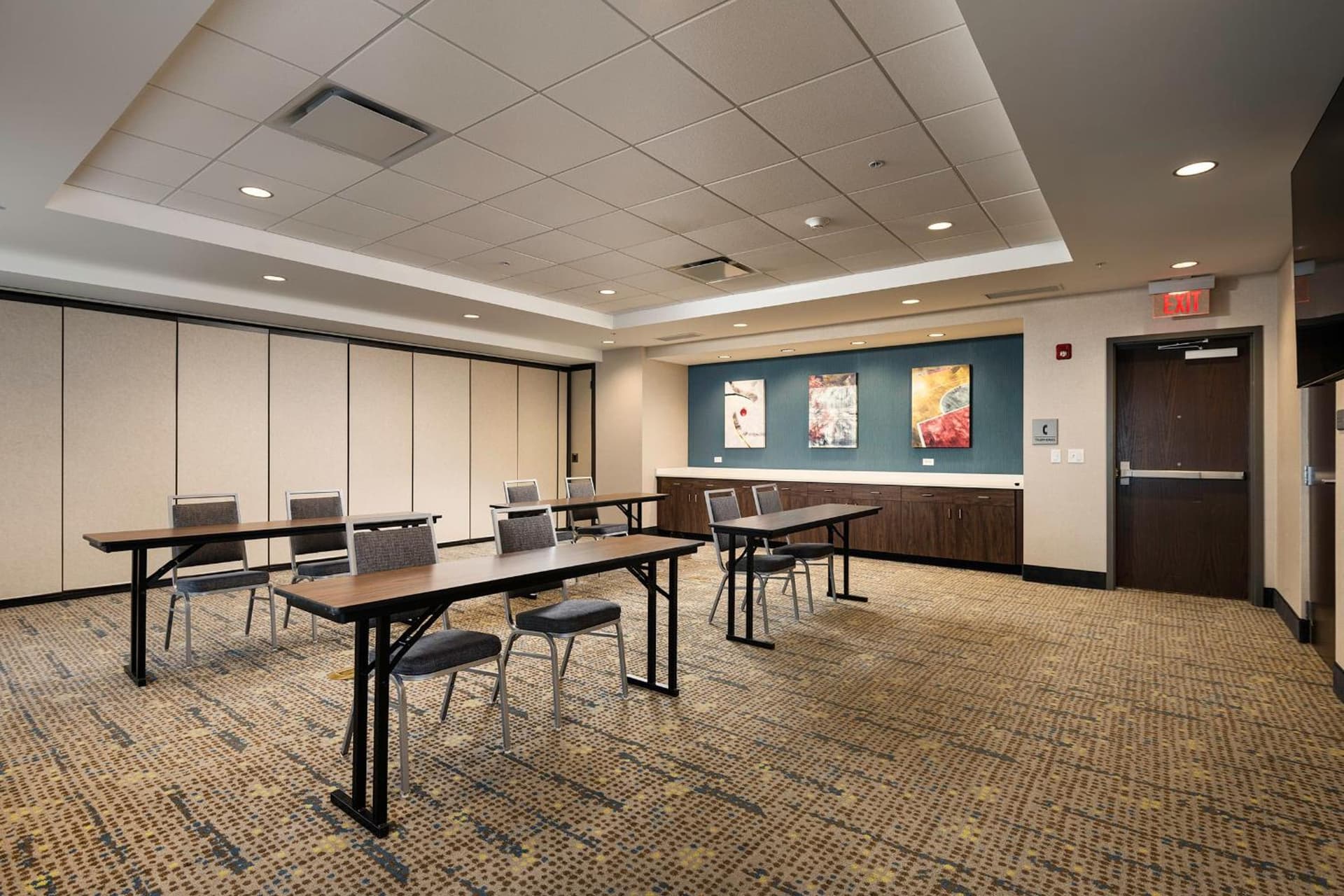 Hampton Inn Buffalo - Amherst featured exterior or lobby in Amherst, NY — similar hotel