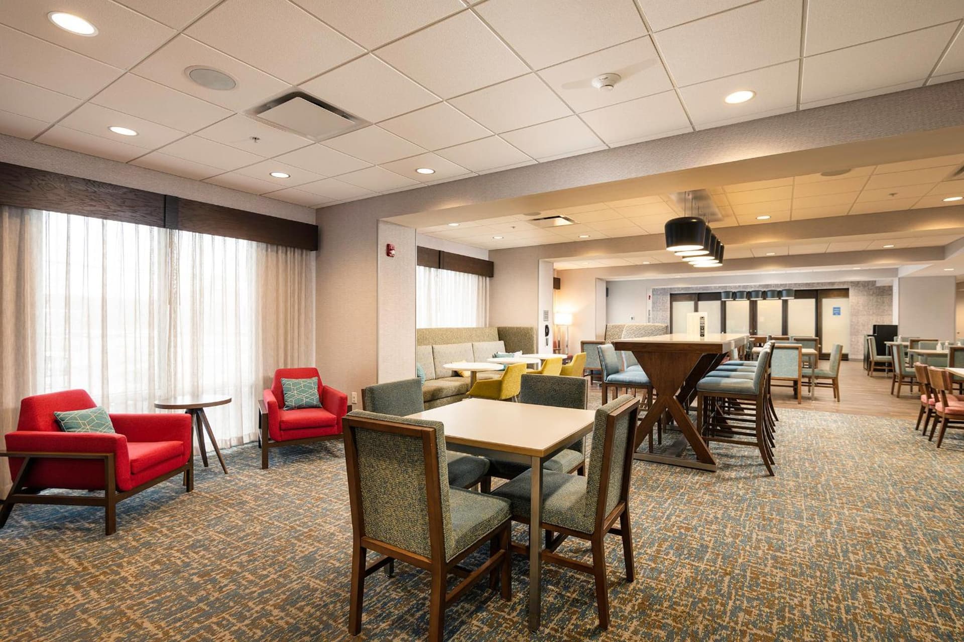 Hampton Inn Buffalo - Amherst gallery photo in Amherst, NY — image 6