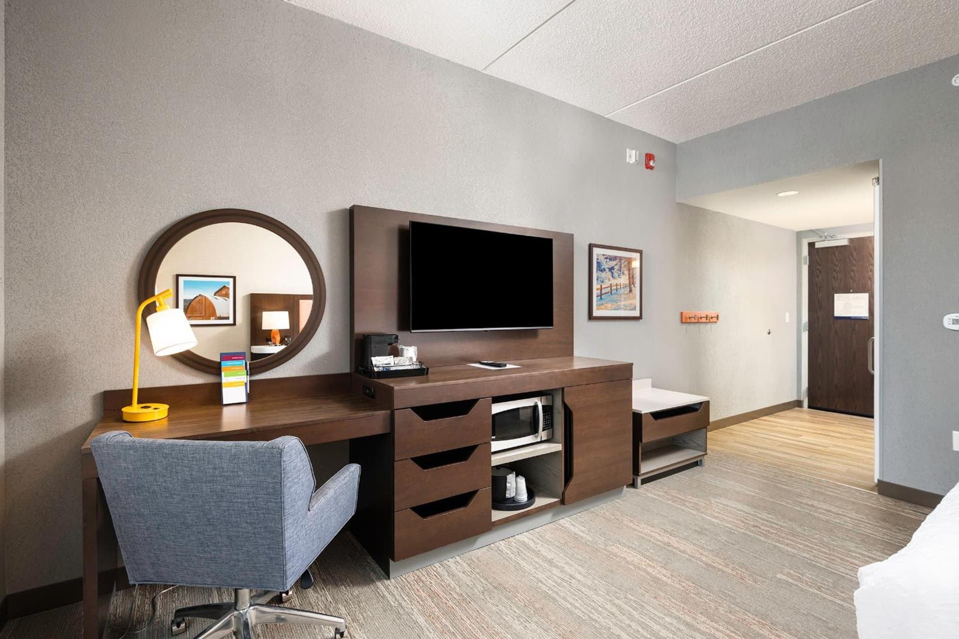 Hampton Inn Buffalo - Amherst gallery photo in Amherst, NY — image 14