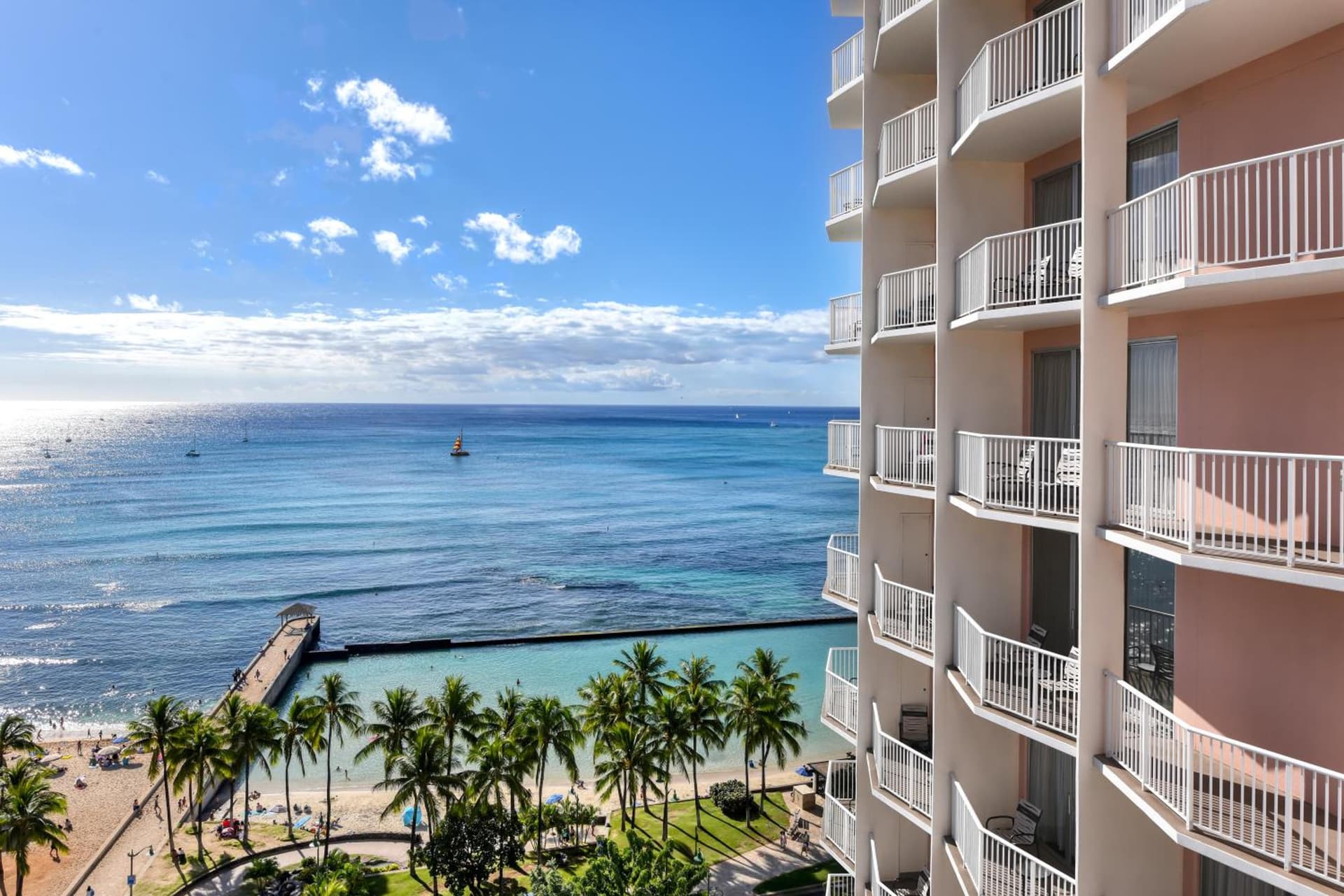 Park Shore Waikiki interior in Honolulu, HI — gallery photo 2