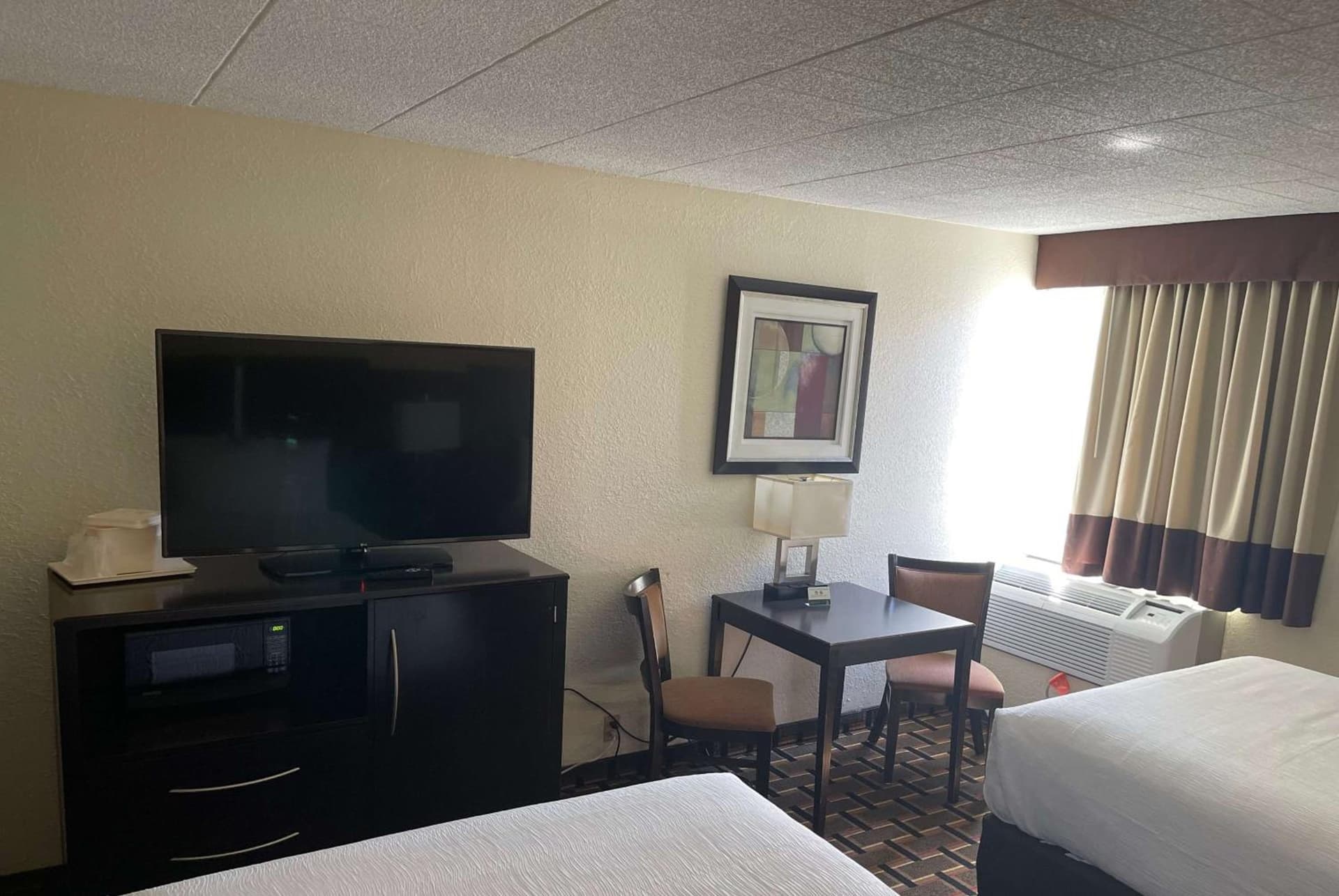 Comfort Inn Dunmore - Scranton East interior in Scranton, PA — gallery photo 2