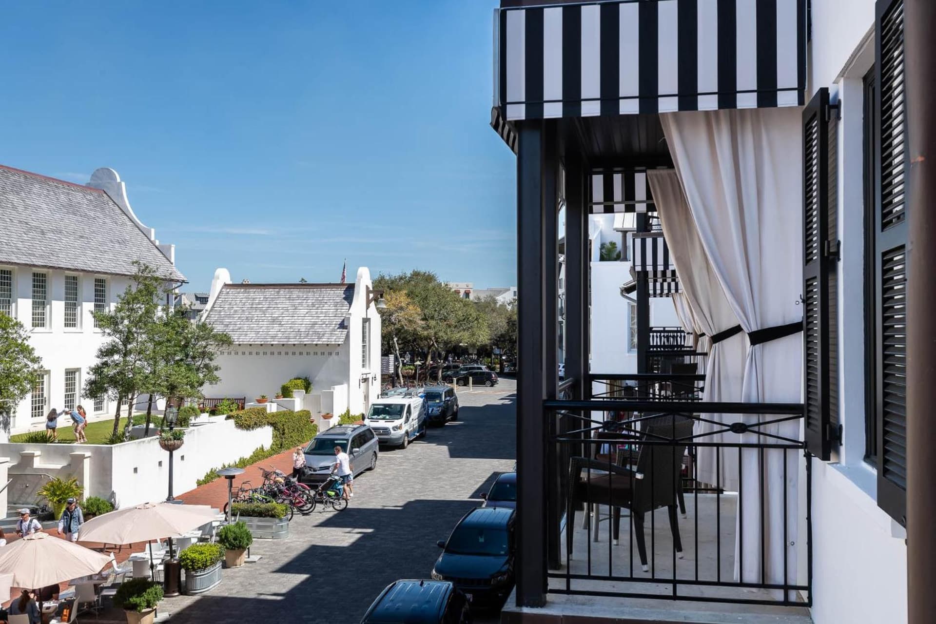 The Pearl Hotel property views in Rosemary Beach — gallery photo 3