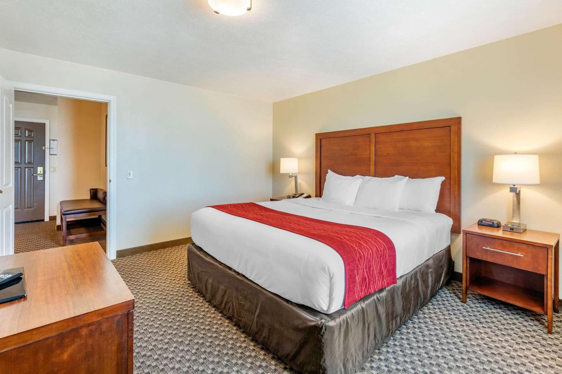 Comfort Inn & Suites Lancaster Antelope Valley gallery photo in Lancaster, CA — image 6