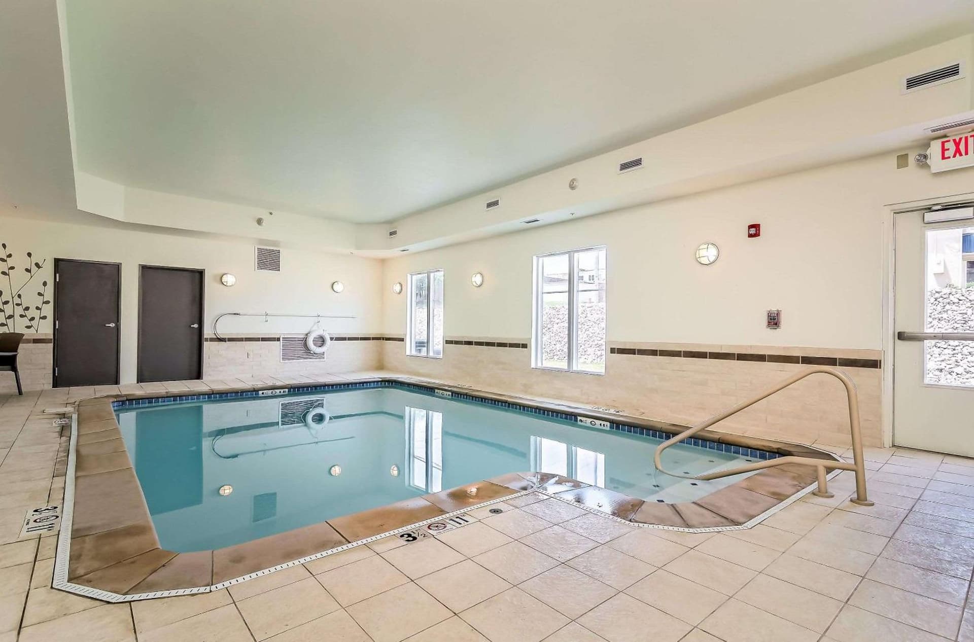 Sleep Inn & Suites Fort Scott property views in Fort Scott, KS — gallery photo 3