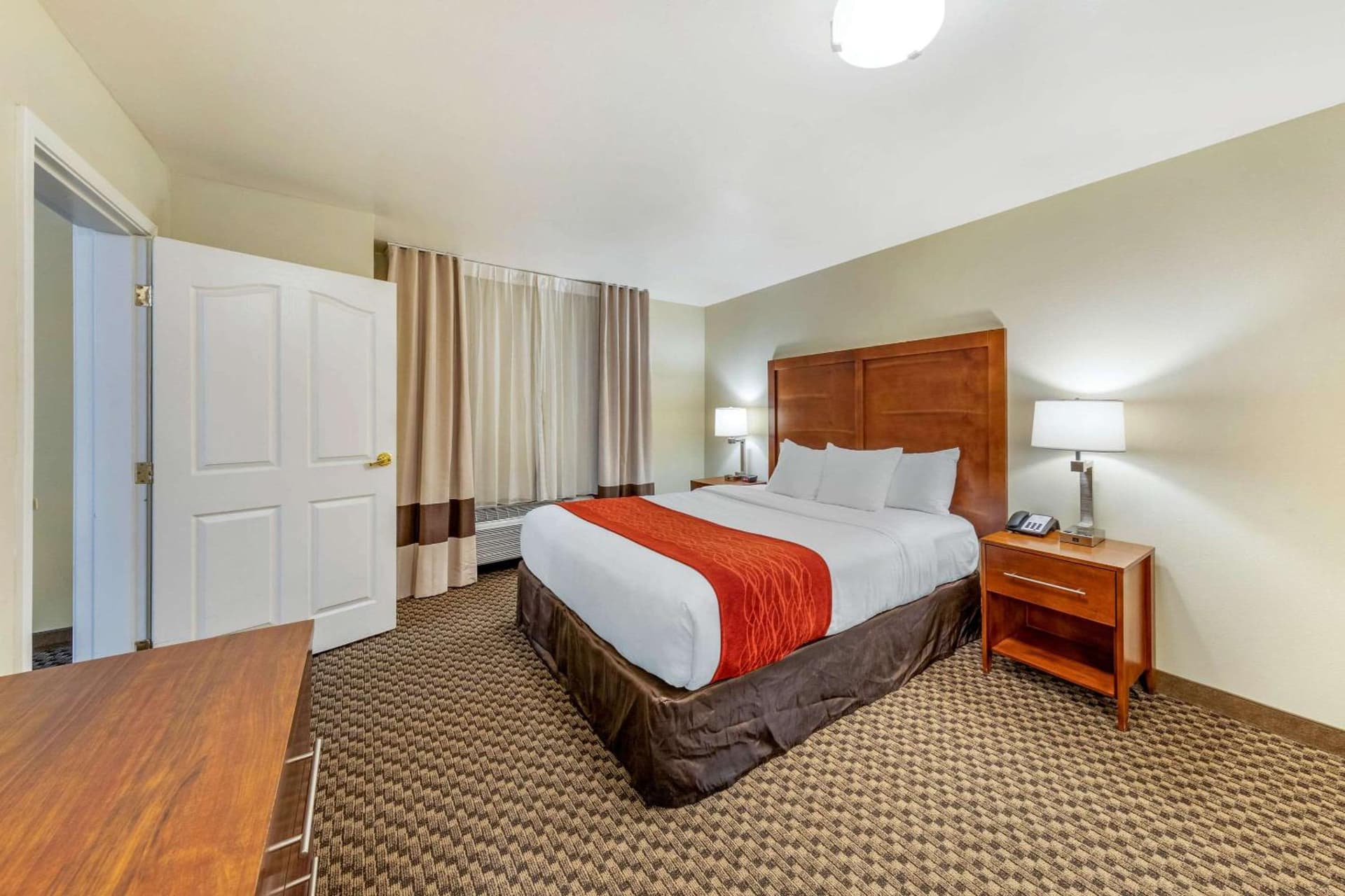 Comfort Inn & Suites Lancaster Antelope Valley gallery photo in Lancaster, CA — image 26