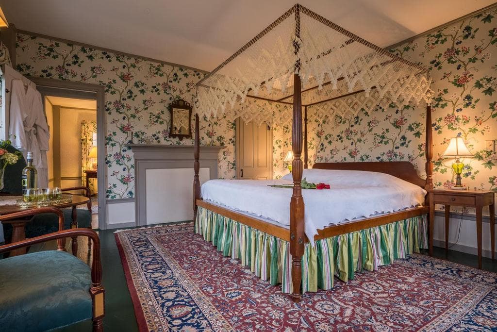 Inn at Valley Farms property views in Walpole — gallery photo 3